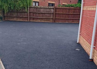 Tarmac Driveways - Border Surfacing - Your local tarmacing specialists