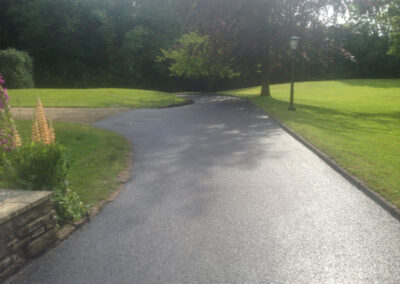 Tarmacadam Contractors - Border Surfacing. Experts Road surfacing in Monmouthshire, Newport, Heads of the Valleys, Cardiff & Herefordshire